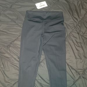 Zyia Black Brilliant Scrunchy Hi-Rise 7/8